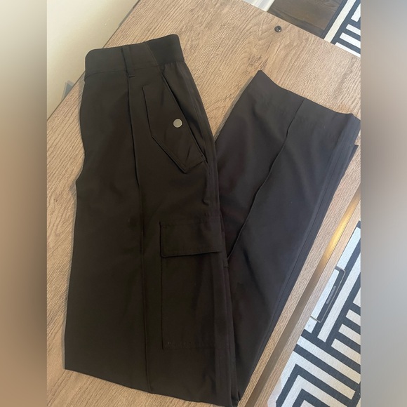 Like New-Worn Once! Athleta Vienna Cargo Pant - Picture 5 of 8